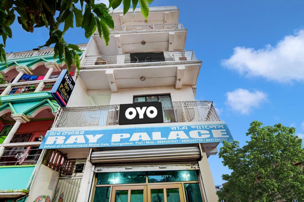 Spot On Ray Palace Hotel Puri Buitenkant foto